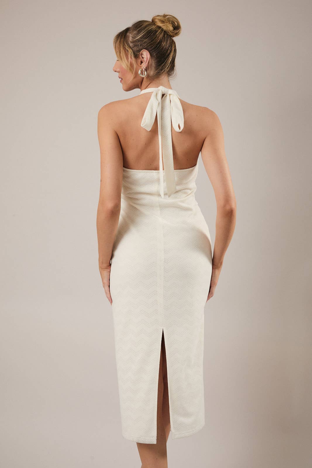 SHELL V NECK DRESS